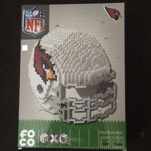 Cardinals Helmet Puzzle 1364pc